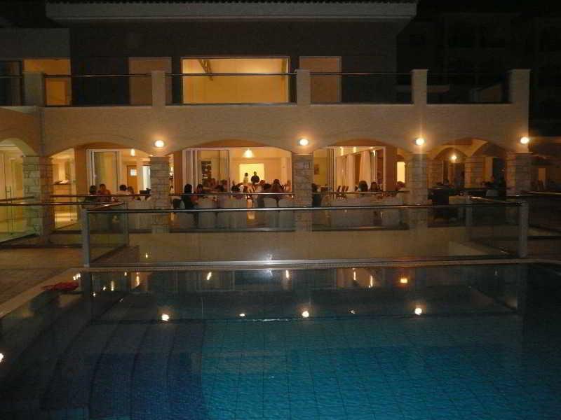 Club St. George (Adults Only) Aparthotel Tremithousa Ngoại thất bức ảnh