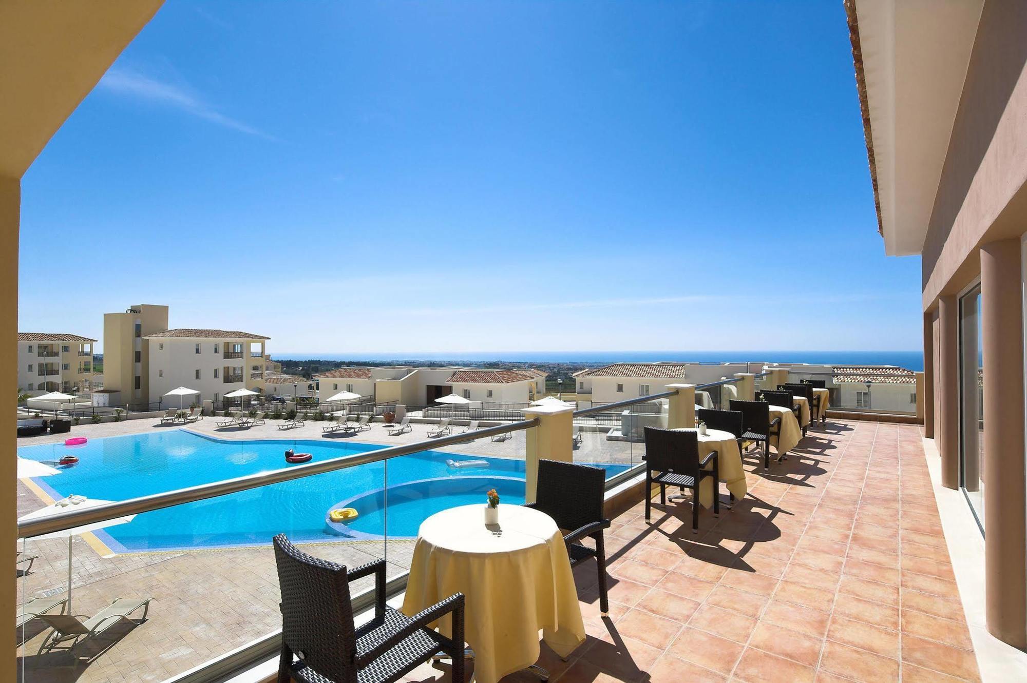 Club St. George (Adults Only) Aparthotel Tremithousa Ngoại thất bức ảnh
