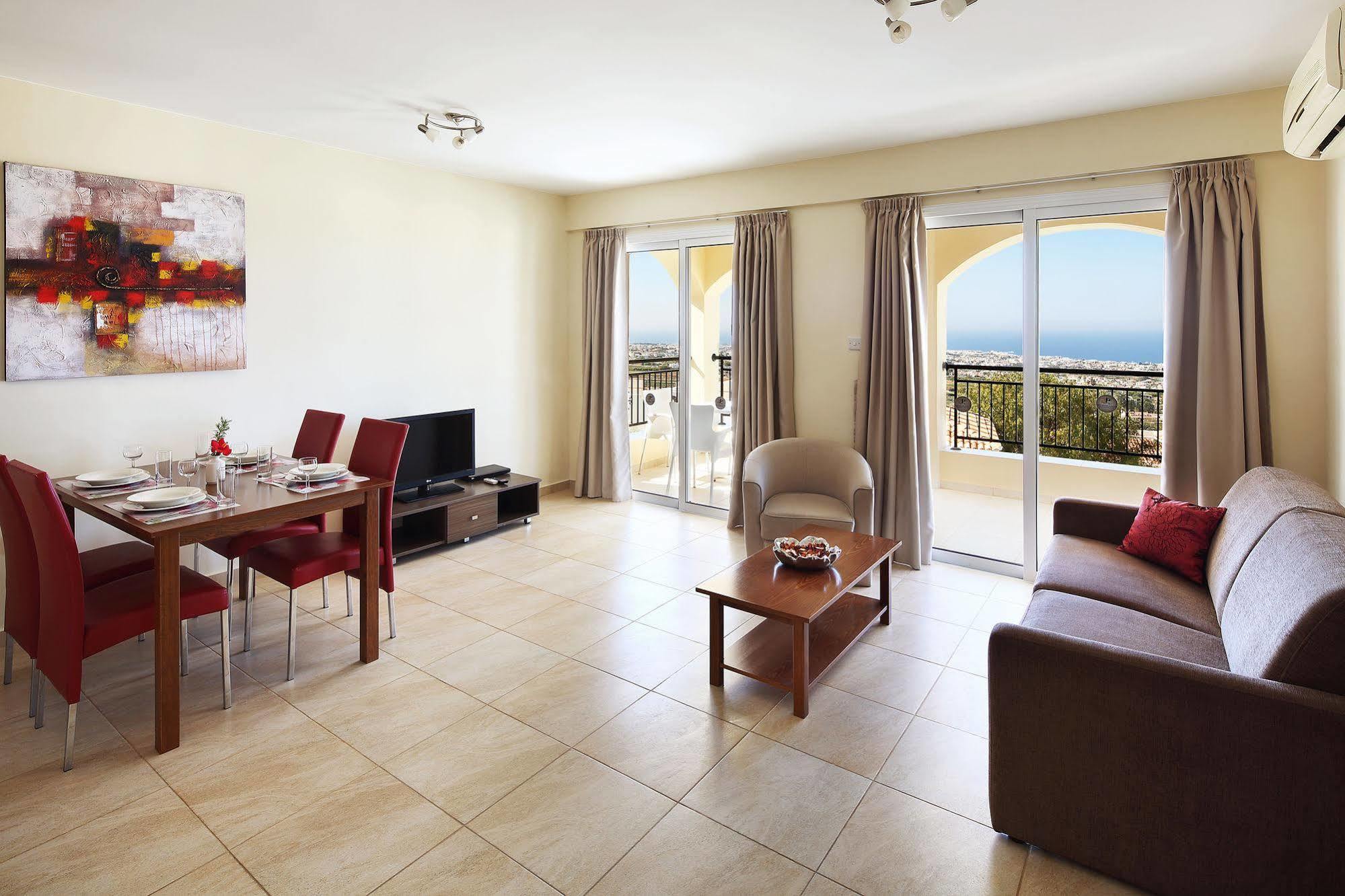 Club St. George (Adults Only) Aparthotel Tremithousa Ngoại thất bức ảnh