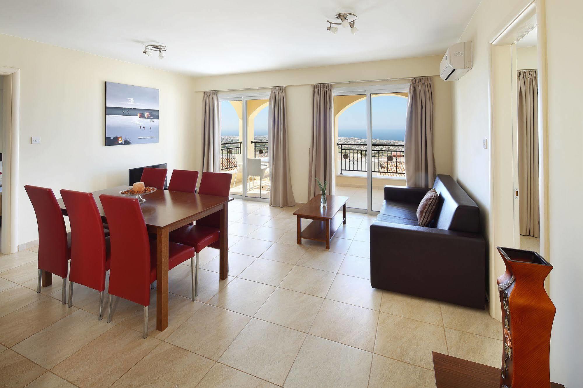 Club St. George (Adults Only) Aparthotel Tremithousa Ngoại thất bức ảnh